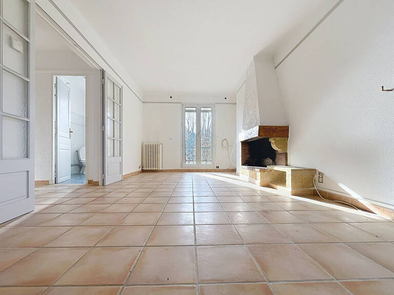 Appartement Gardanne 7 pièce(s) 135 m2 — photo 1
