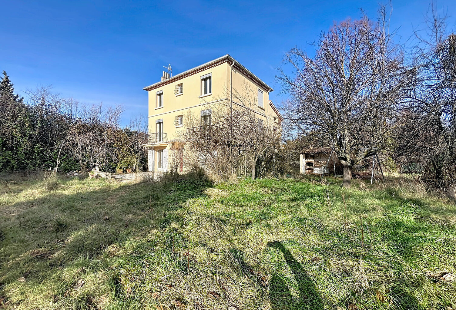 Maison Gardanne 9 pièce(s) 174 m2 — photo 1