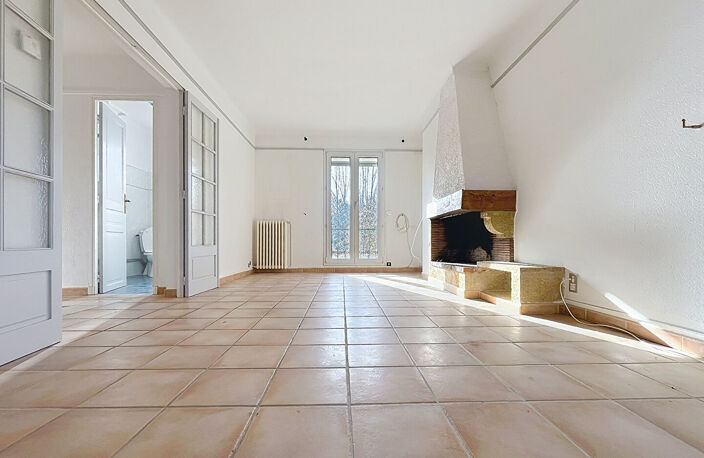Maison Gardanne 9 pièce(s) 174 m2 — photo 3