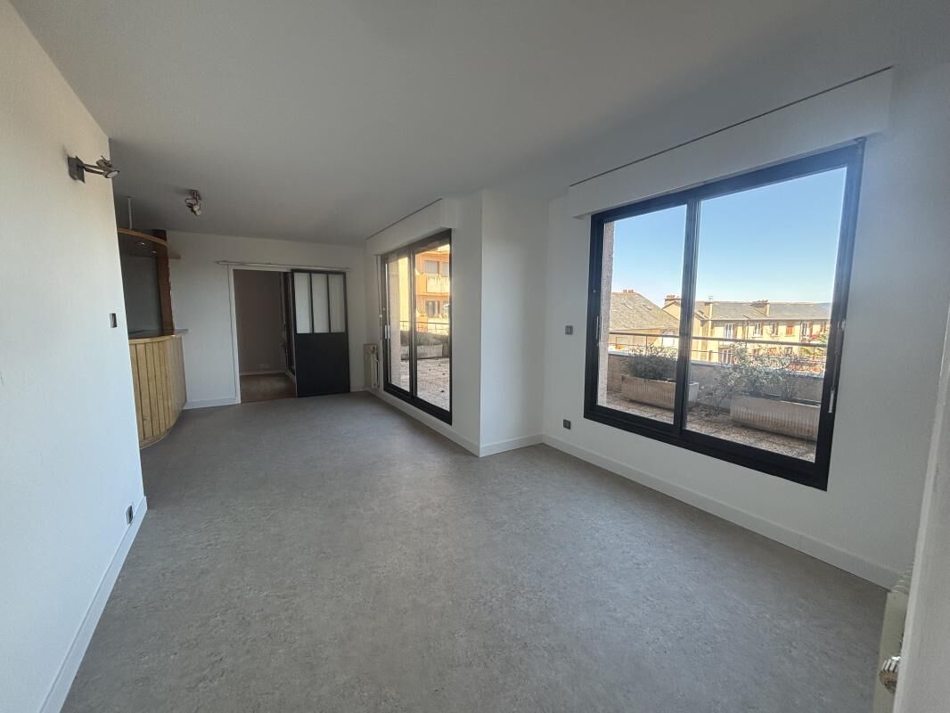 Appartement  T4 à louer Rodez 12000