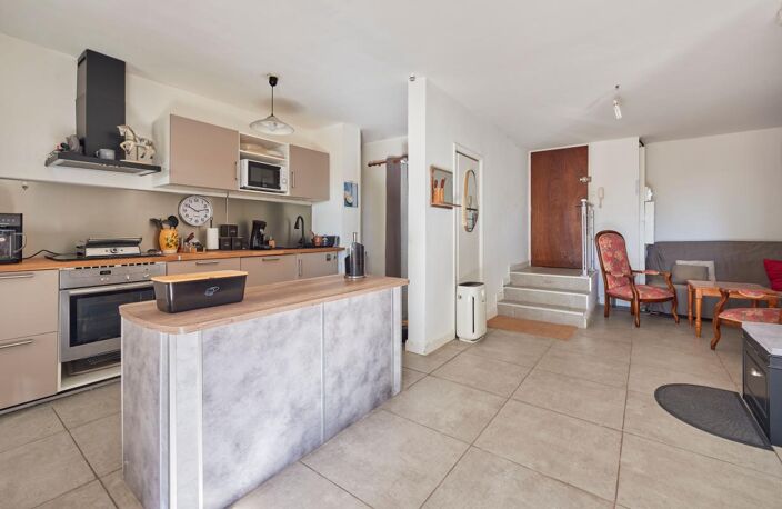 EXCLUSIVITE MANOSQUE - T5 DE 94 m² – GRANDS VOLUMES, BALCON & STATIONNEMENT — photo 2