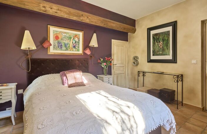 Forcalquier ancien hotel particulier XVIII° 400 m2 — photo 4