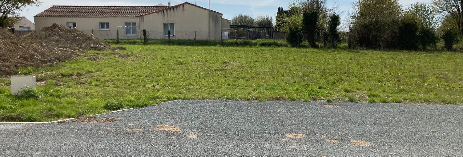 Terrain  680 m² à vendre à Bussac-sur-Charente (17100)