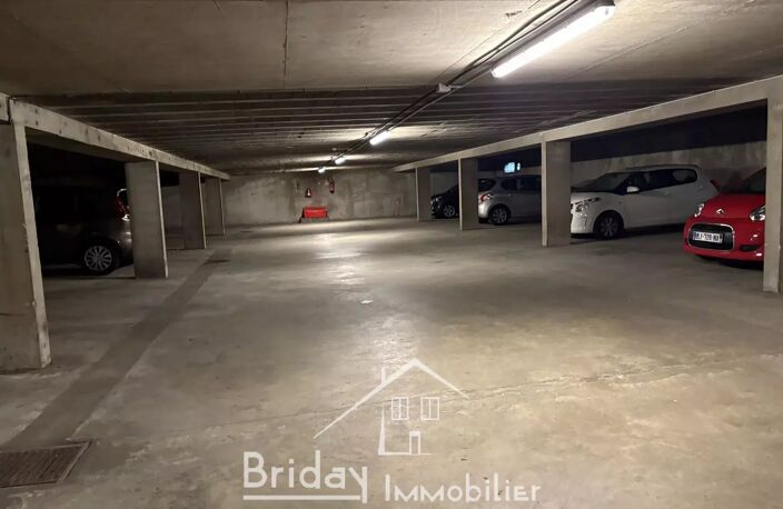LYON 7 PARKING SOUS-SOL — photo 2