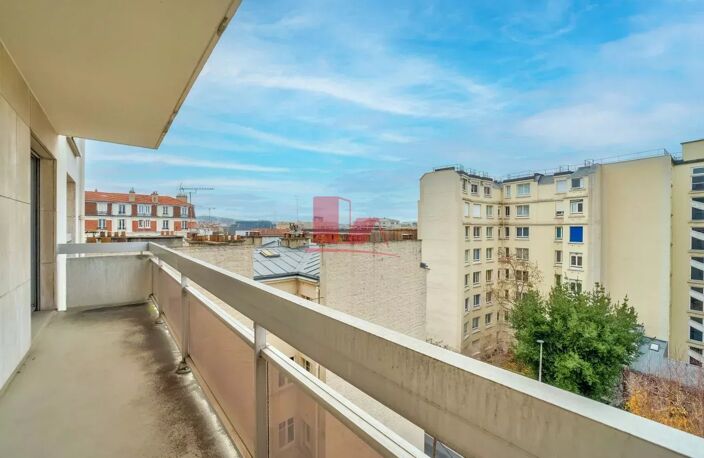 ISSY - 3 pièces de 63.33 m² à rénover - Balcon - cave — photo 3