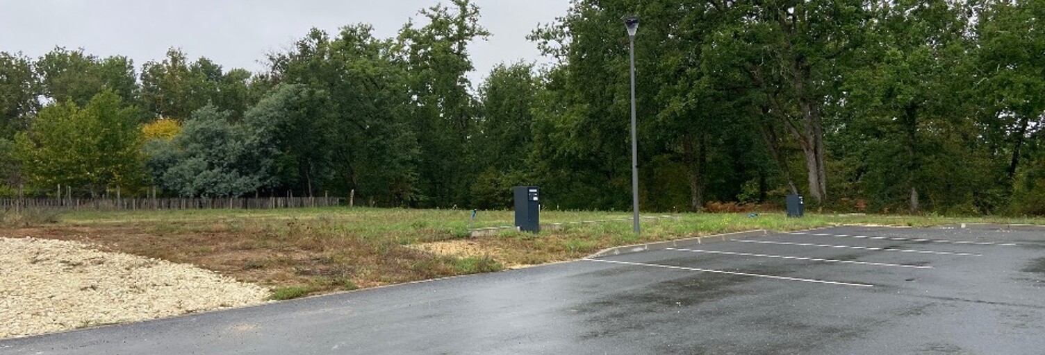 Terrain  517 m² à vendre à Saint-Aulaye-Puymangou (24410)