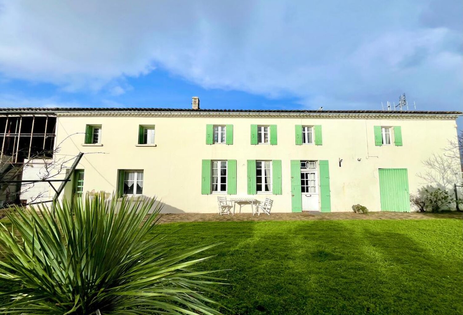 Maison 155 m² - Thézac — photo 1