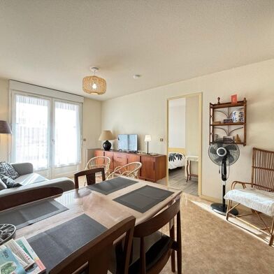 Appartement 3 pièces 219440 €