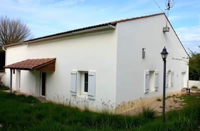 Maison à vendre 6 pièces BURIE (17) — photo du bien