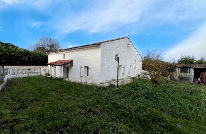 Maison à vendre 6 pièces BURIE (17) — photo 2