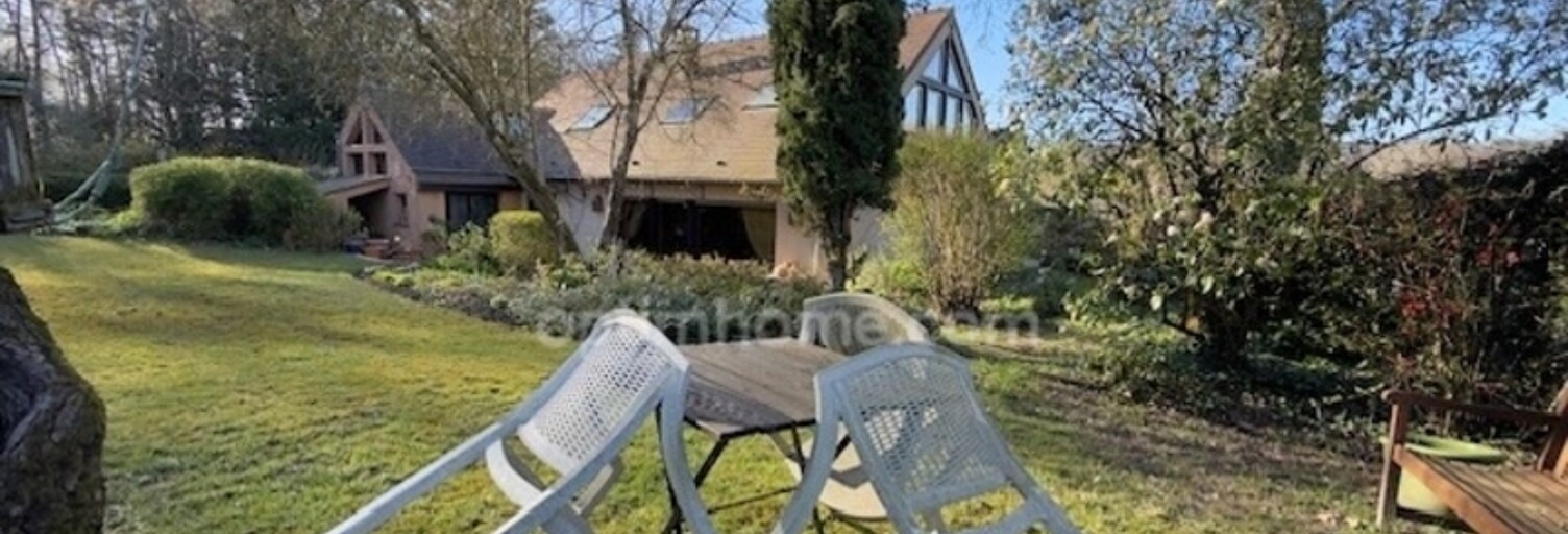 Maison 9 Pièces 157 m² à vendre à Le Val-Saint-Germain (91530)