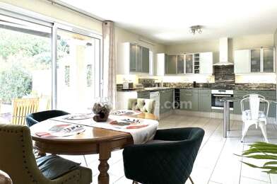 Maison 6 pièces 585000 €