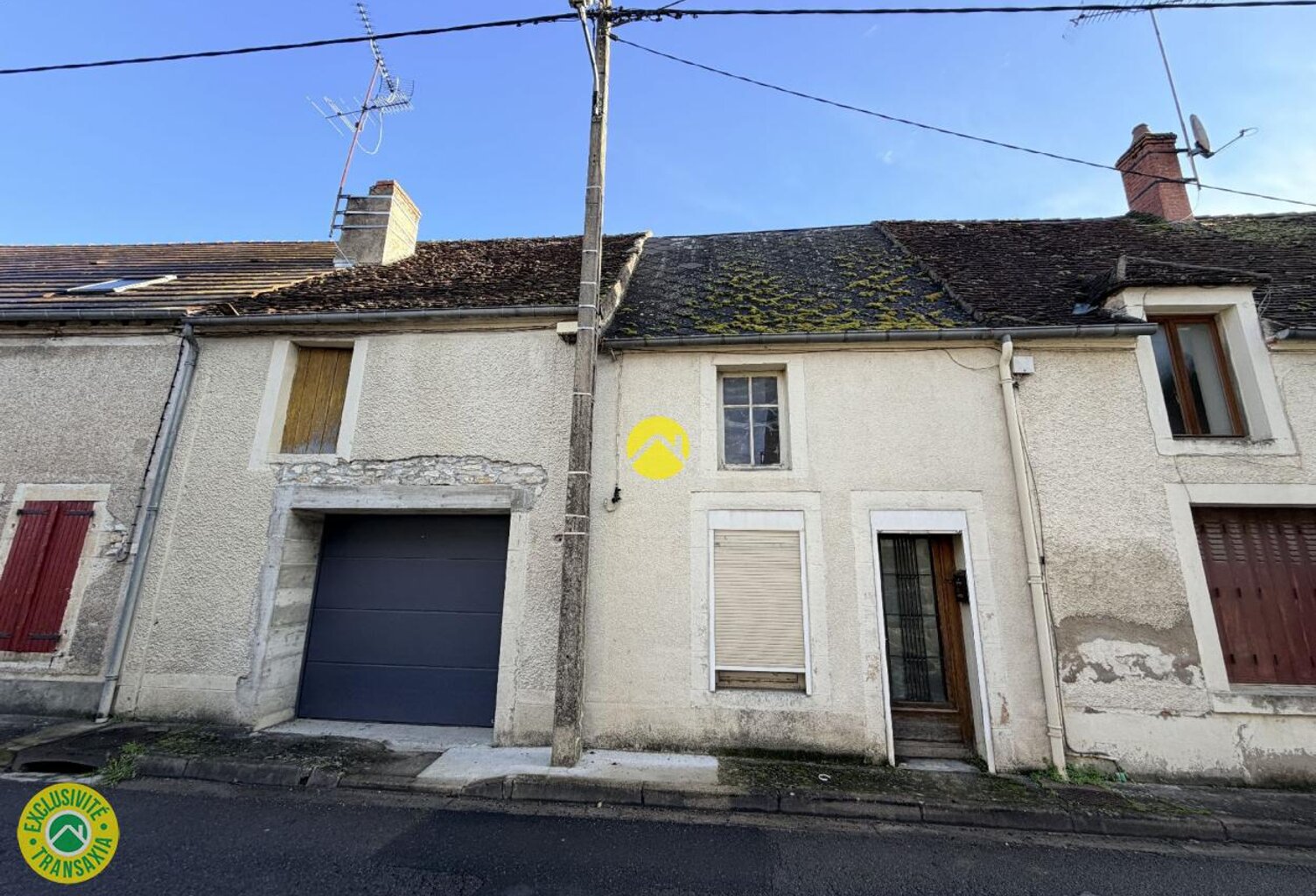 Garage avec atelier et cour — photo 1