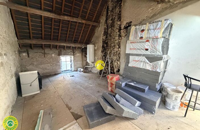 Garage avec atelier et cour — photo 5