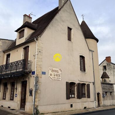 Maison 12 pièces 212000 €