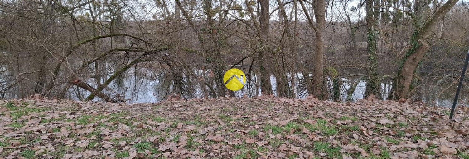 Maison 1 Pièce  m² à vendre à Lunery (18400)