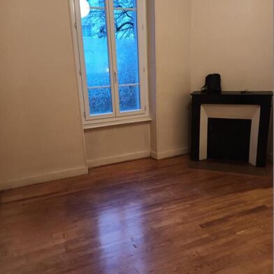 Appartement 3 pièces 670 €