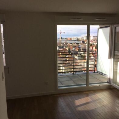 Appartement 2 pièces 946 €