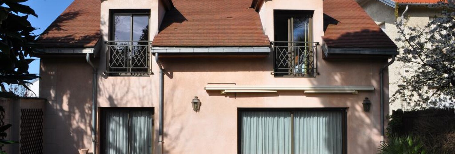 Maison 7 Pièces 177 m² à louer à Viroflay (78220)