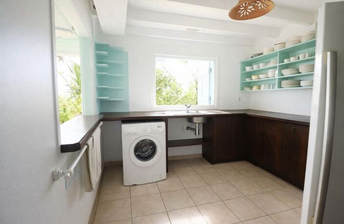 RIVIÈRE-SALÉE – Desmarinière | Maison 3 chambres sur 5 000 m² de terrain – Fort potentiel investisseur — photo 5