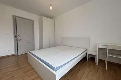 Appartement 4 pièces 335 €