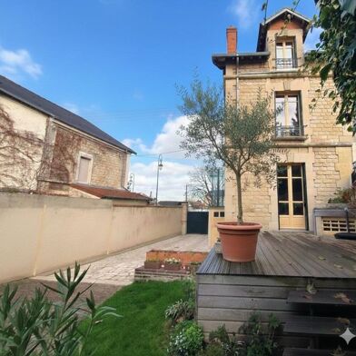 Maison 5 pièces 499000 €