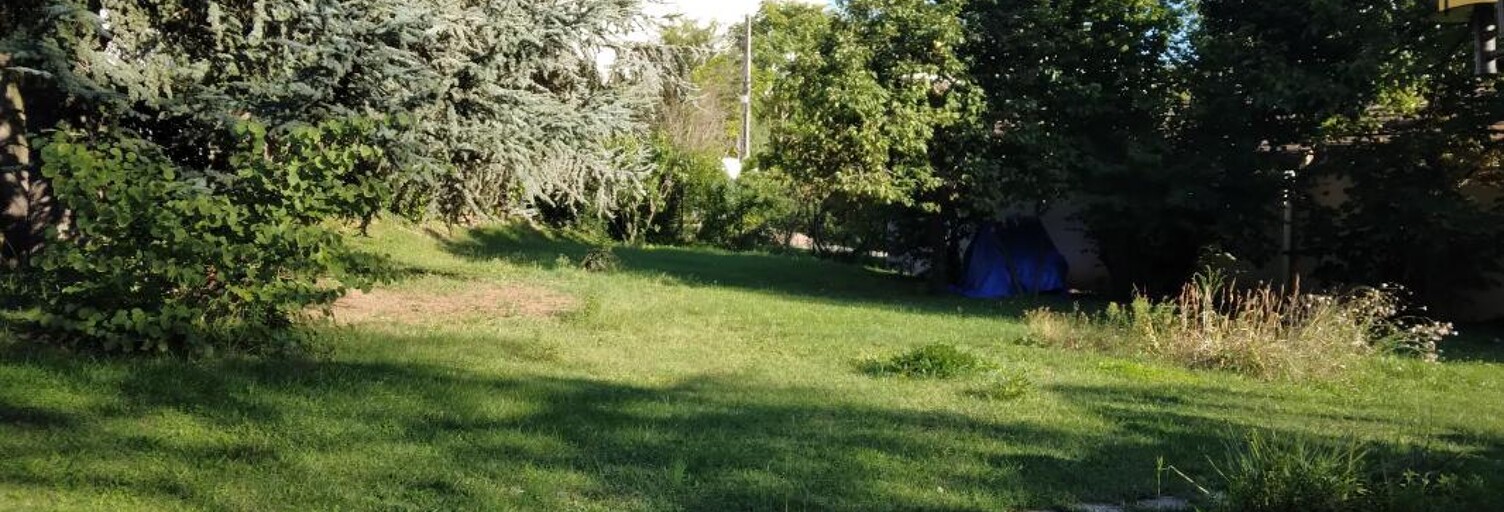 Terrain  1118 m² à vendre à Oullins-Pierre-Bénite (69600)