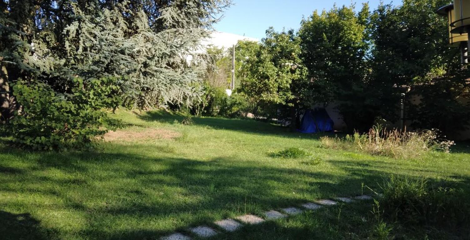 Terrain À Vendre — photo 1