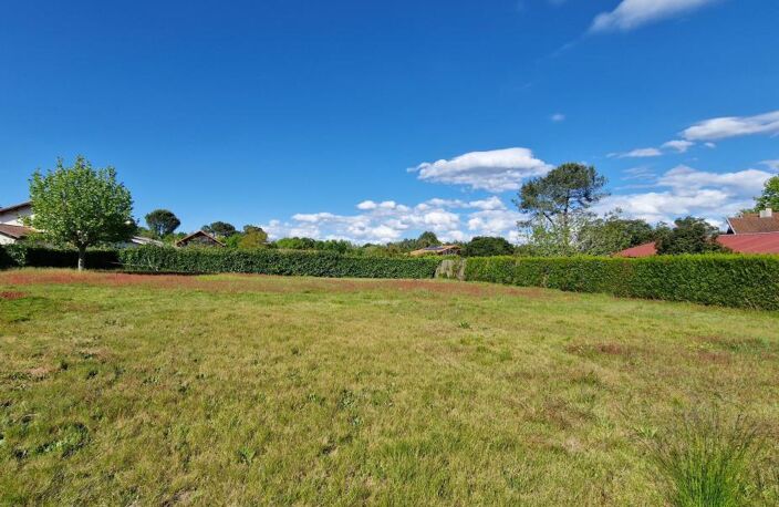 TERRAIN CONSTRUCTIBLE 1878 M² LIT ET MIXE — photo 4
