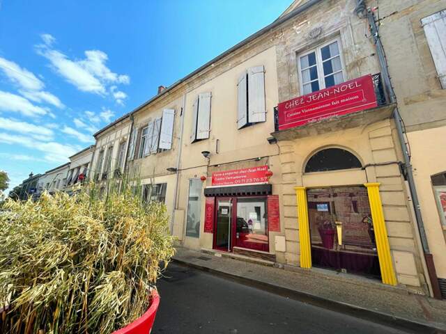 Immeuble en coeur de ville — photo du bien