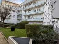 Appartement À Vendre — photo 2