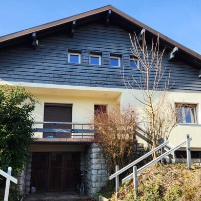 Maison 8 pièces 427400 €