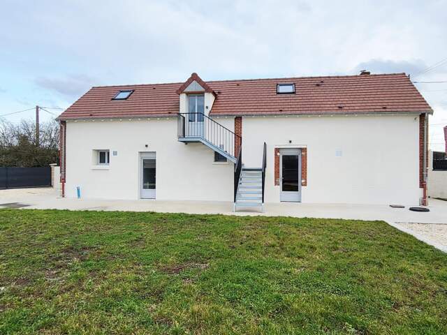 Maison À Vendre — photo du bien
