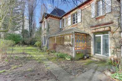 Maison 7 pièces 852700 €