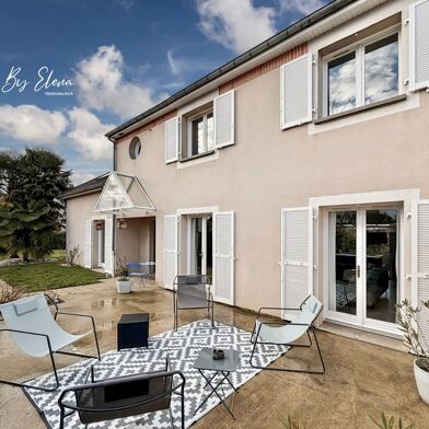 Maison 8 pièces 750000 €