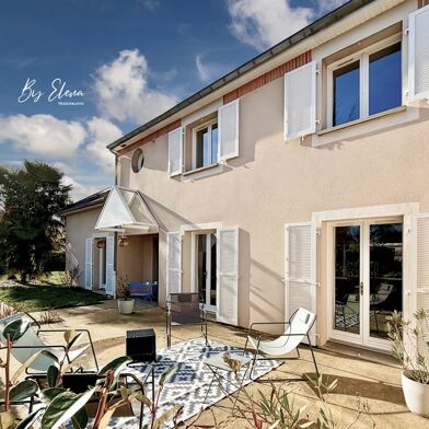 Maison 8 pièces 750000 €