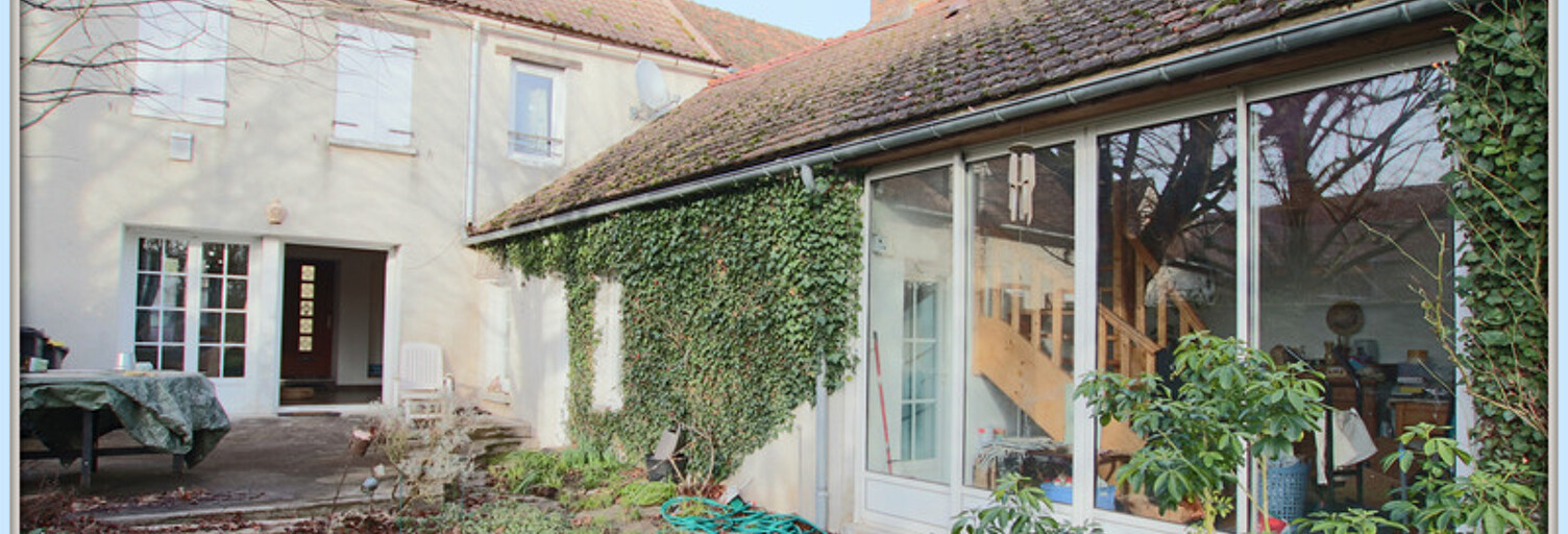 Maison 5 Pièces 111 m² à vendre à Courcelles-le-Roi (45300)