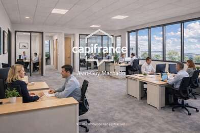 Bureau 14 pièces 3167 €