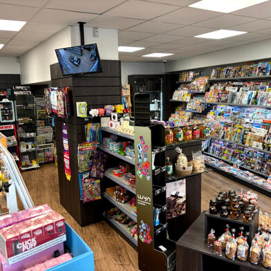 Commerce  180800 €