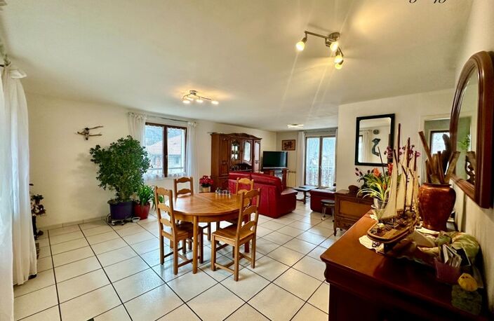Maison familiale fonctionnelle  avec sous sol complet, à vendre 5 pièces CLUSES (74) — photo 2