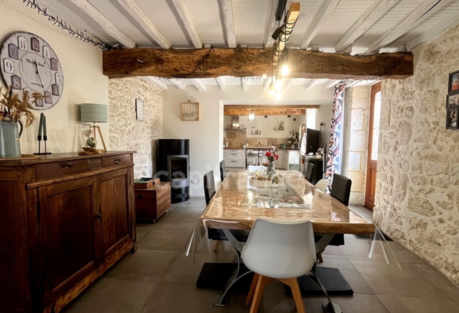 Charmante maison de village entièrement restaurée, 5 pièces, 3 chambres, au coeur du triangle Saint-Clar / Fleurance / Lectoure — photo 1