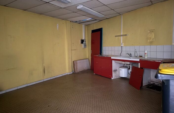 Locaux à vendre SEMEAC (65) — photo 4