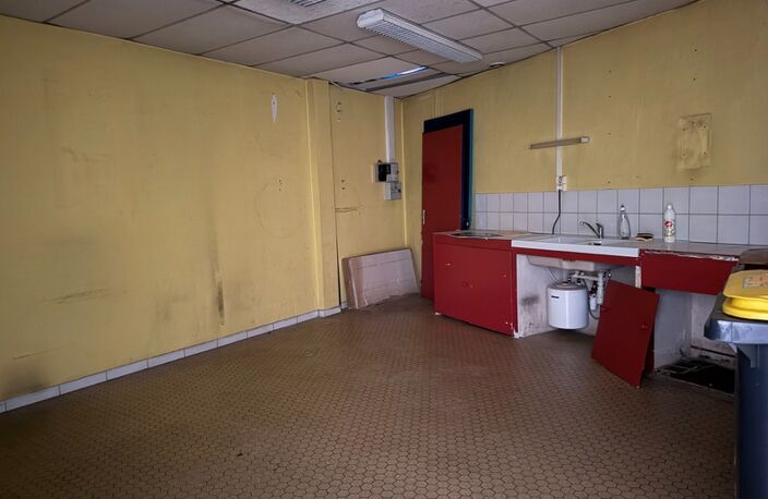 Locaux à vendre SEMEAC (65) — photo 5