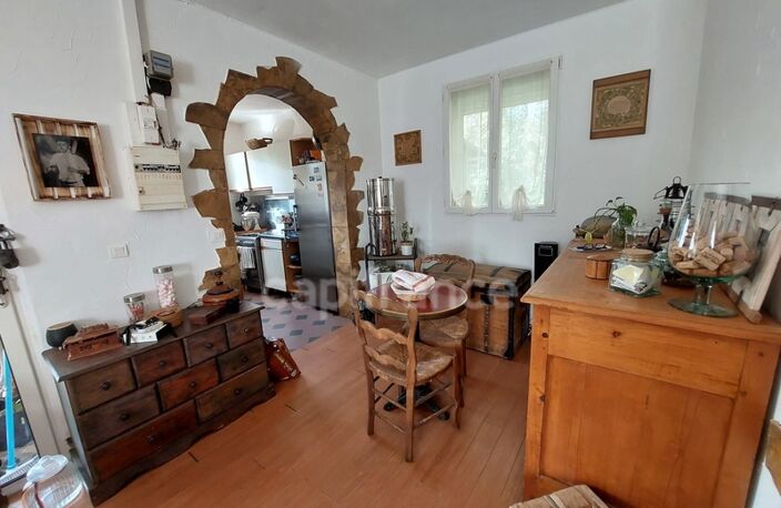 Maison à vendre 3 pièces LECCI (20) Terrasse et jardin — photo 2