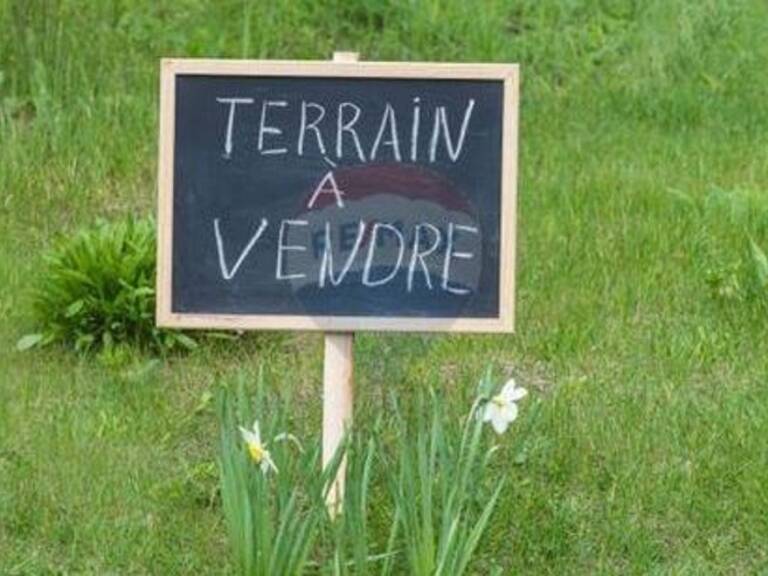 Dpt Morbihan (56), à vendre LOCMALO terrain — photo 1