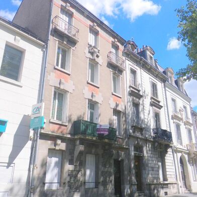 Appartement 3 pièces 783 €