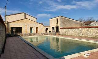 Maison 16 Pièces 600 m² à vendre à Pujols (33350)