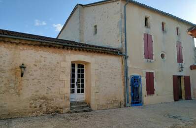MAISON DE BOURG - 240 M² - 8 PIECES — photo du bien