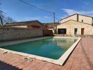 MAISON DE BOURG - 240 M² - 8 PIECES — photo 2