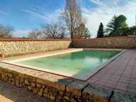 MAISON DE BOURG - 240 M² - 8 PIECES — photo 3
